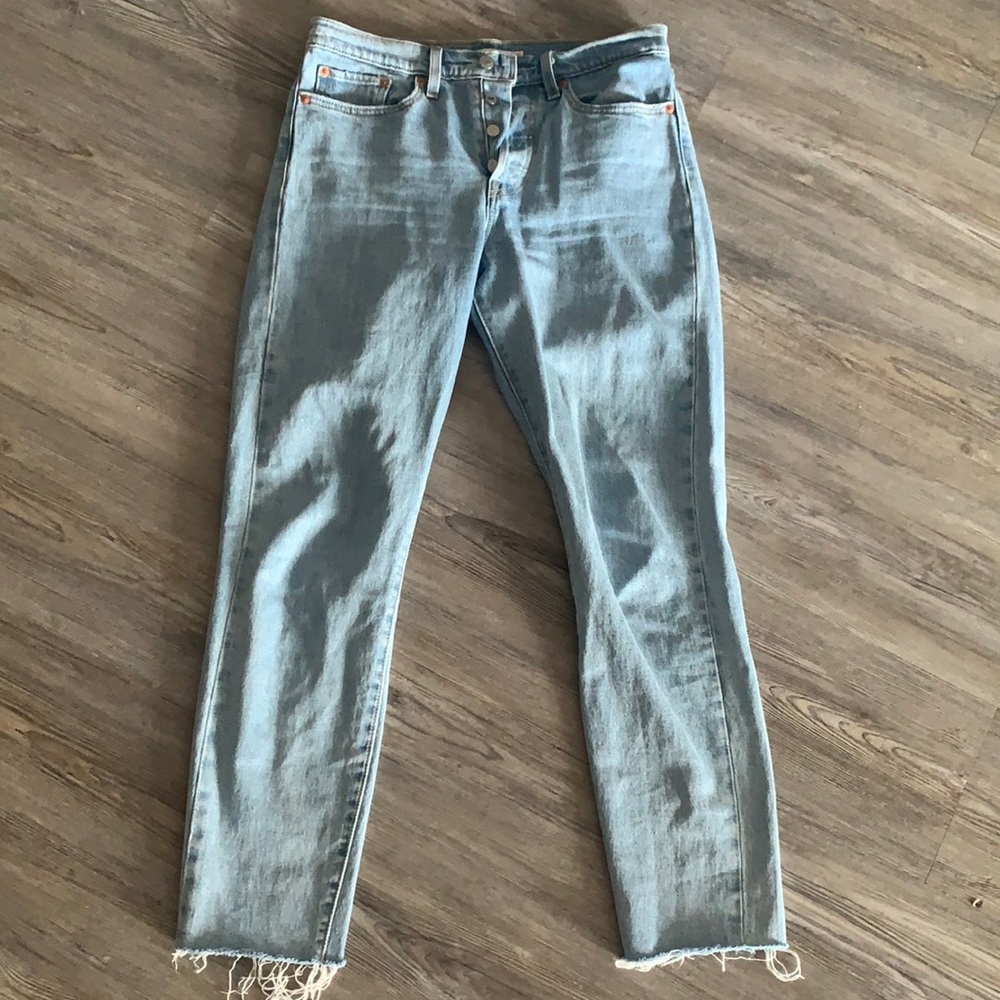 Levi’s Wedgie Straight Leg Jean